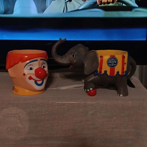 Collector Mugs  - Picture 1 of 5